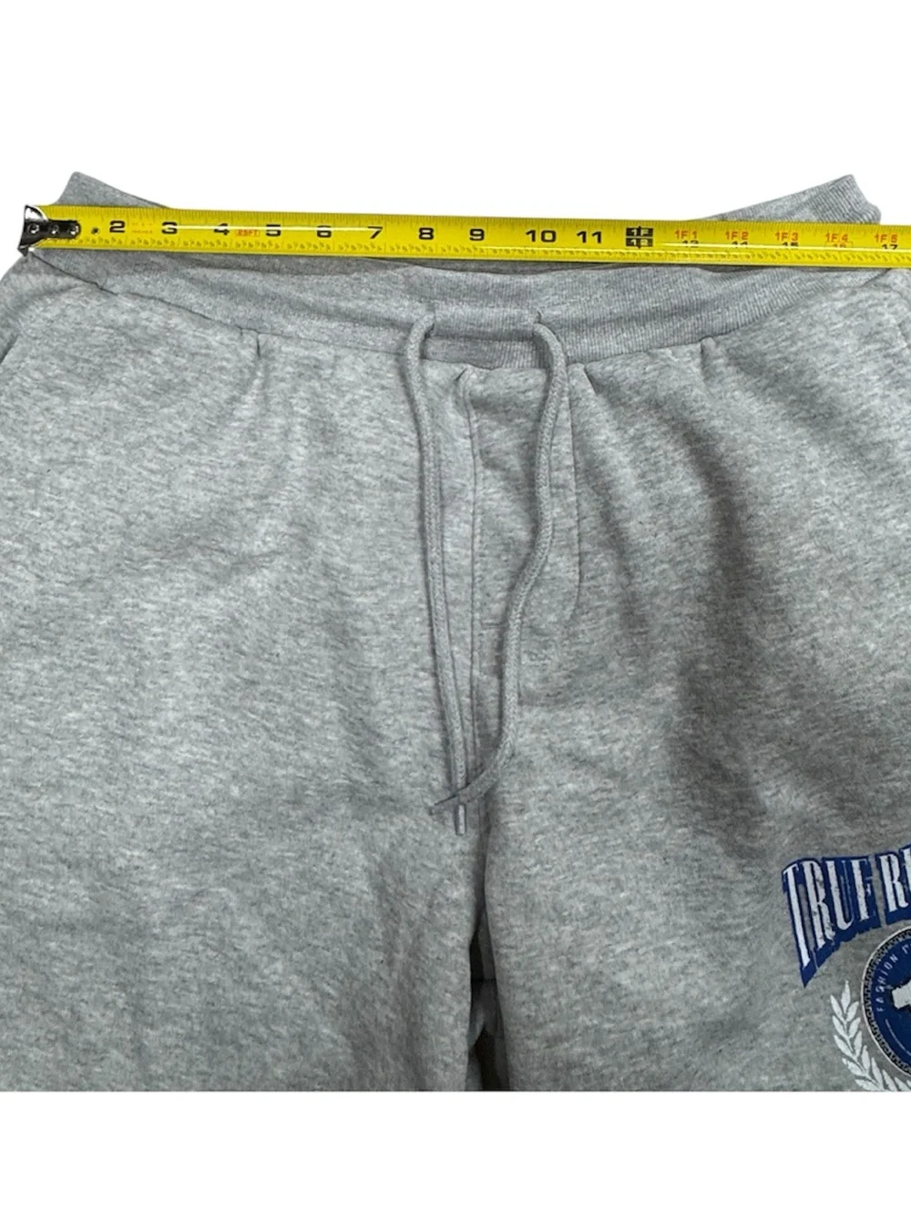 True Religion men’s size
